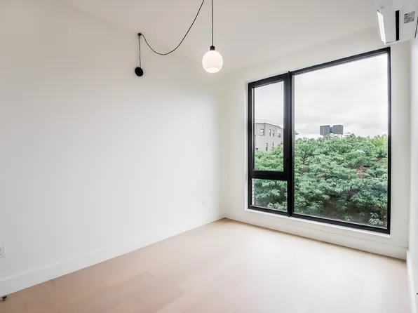 218 Front Street image 5 of 49