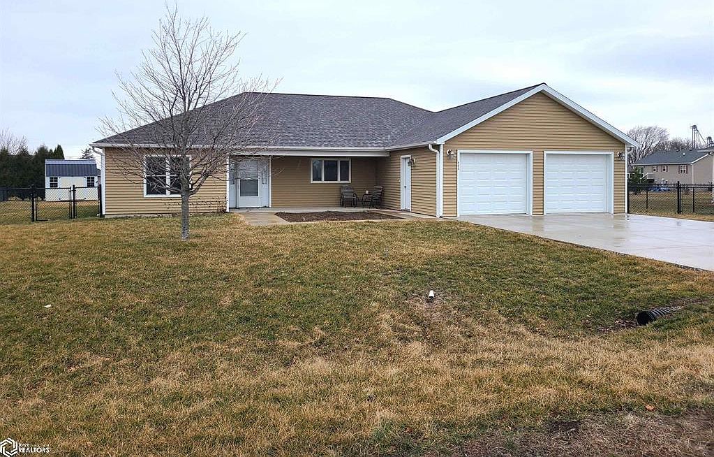 422 S Winter St, Saint Ansgar, IA 50472 MLS 6314347 Zillow