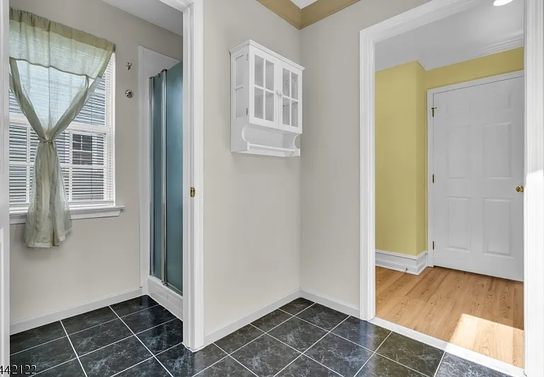 67 Nostrand Rd — Photo 28
