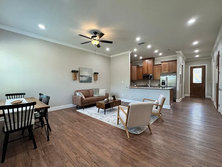 Creekview Estates — Photo 17