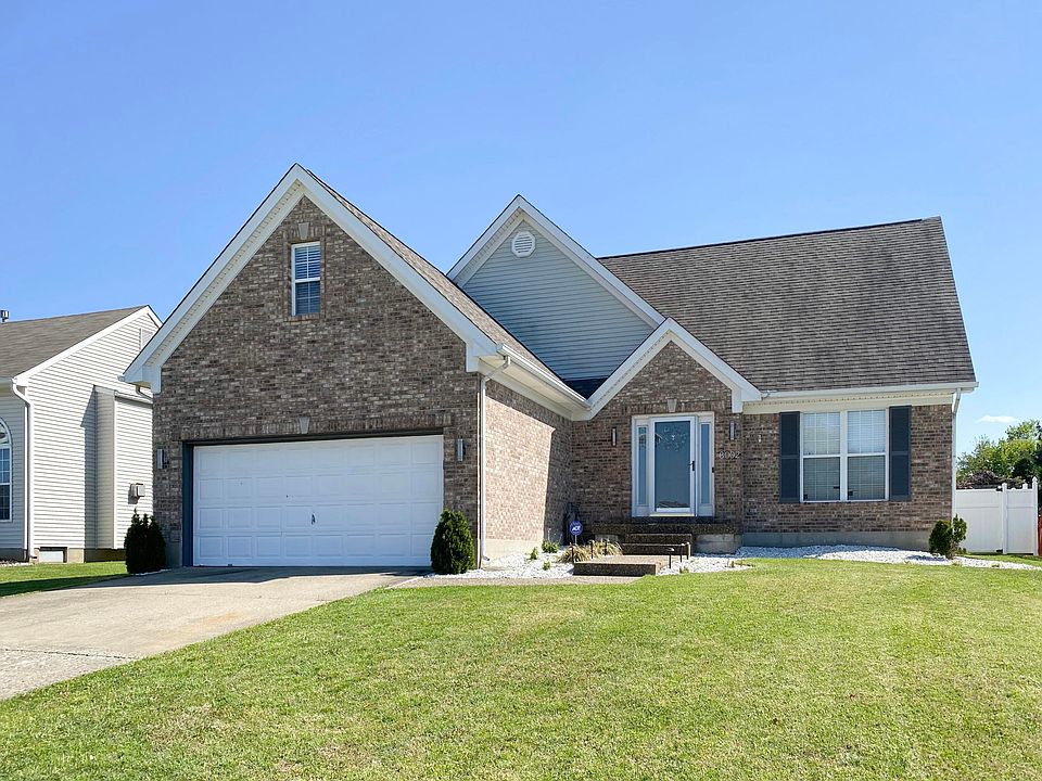 1st image of 8002 Village Point Dr