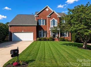 601 E Cheval Dr, Fort Mill, SC 29708