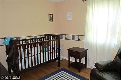5th image of 1711 East Ave