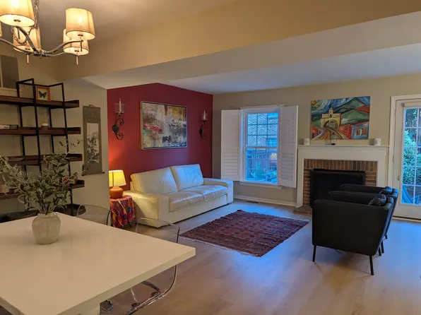 2612 S Arlington Mill Dr #2612C, Arlington, VA 22206