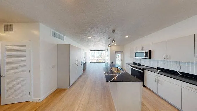 SevenO2 Main Apartments — Photo 189