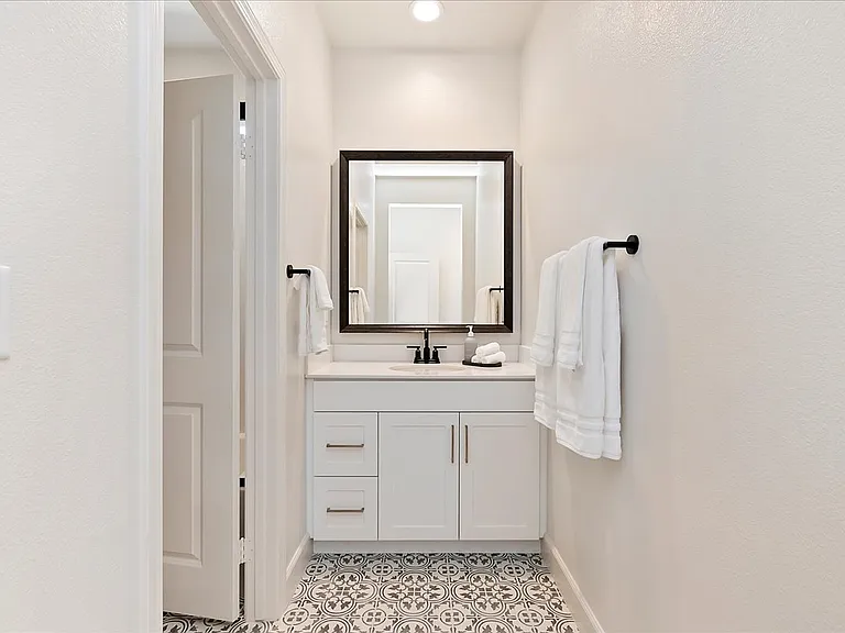 80435 Palatine Ct — Photo 13