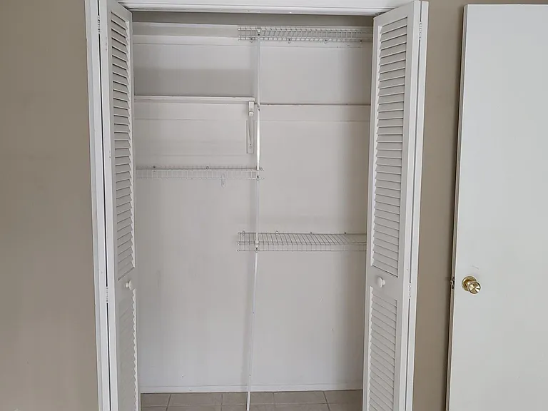 489 Jewel Ct #1 — Photo 7