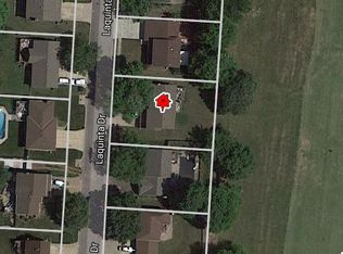 14603 Laquinta Dr, Grandview, MO 64030