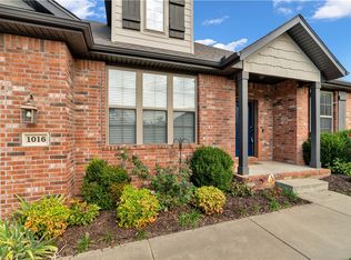 1016 Marbella Ct, Cave Springs, AR 72718