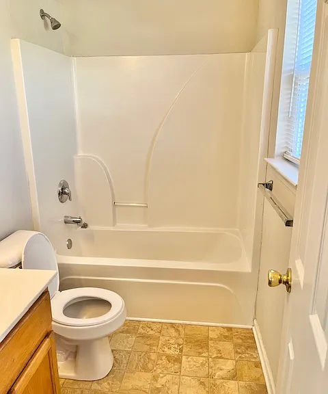 5110 Scarsdale Ave #201 — Photo 8