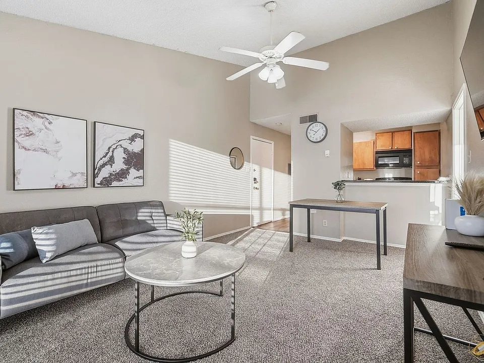 2102 West Loop Access Road Fl 2 #289-ID1612687P