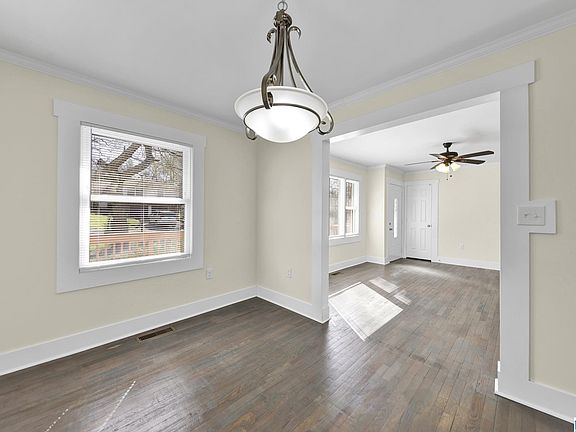 5th image of 2348 3rd Pl NW