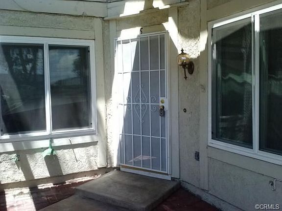3rd image of 1650 S Campus Ave APT 5