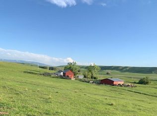 568 Peacock Ln, Lewistown, MT 59457