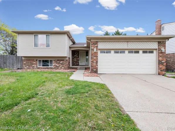 38982 Sutton Dr, Sterling Heights, MI 48310