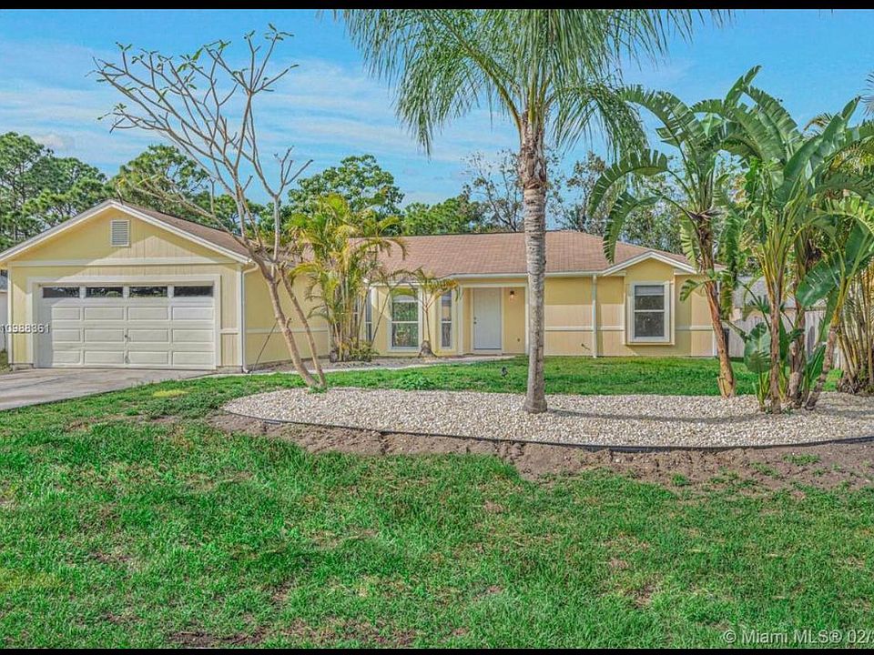 1st image of 419 SE Fallon Dr