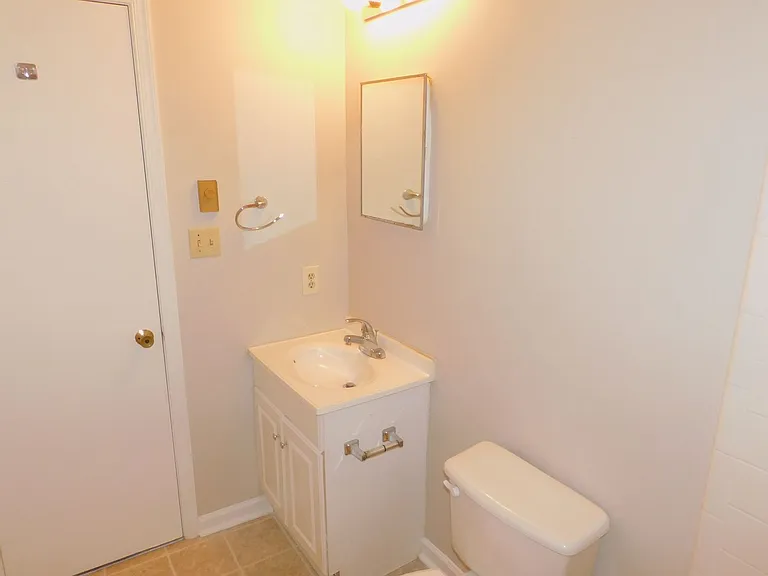 2006 Creekwood Dr — Photo 13