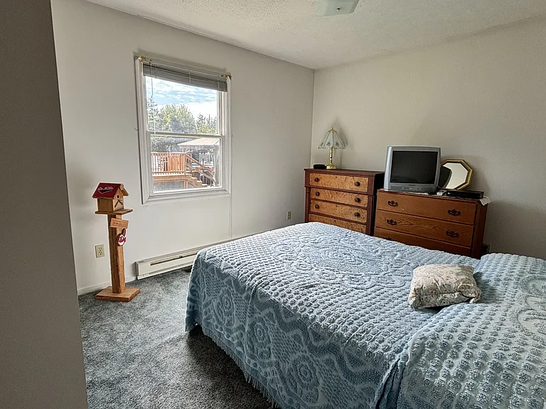 Bedroom #1