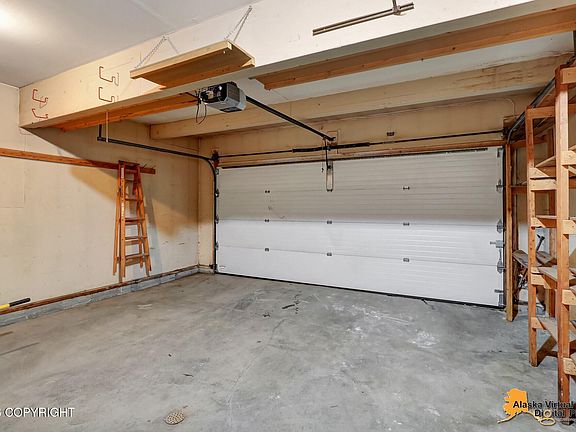 3rd image of 8500 Ridgeway Ave