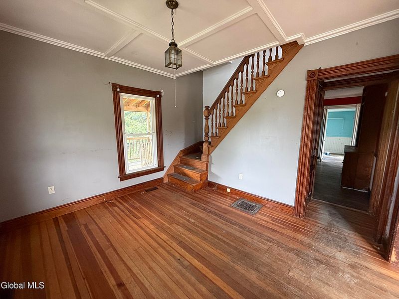 2nd image of 11 Madison Street