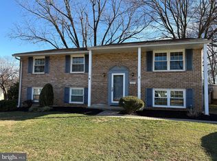 409 Deacon Brook Cir, Reisterstown, MD 21136
