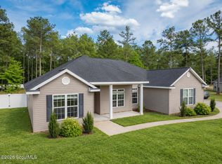 6708 Mamies Dr, Blackshear, GA 31516