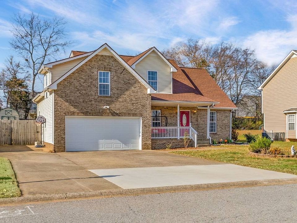 1st image of 674 Superior Ln
