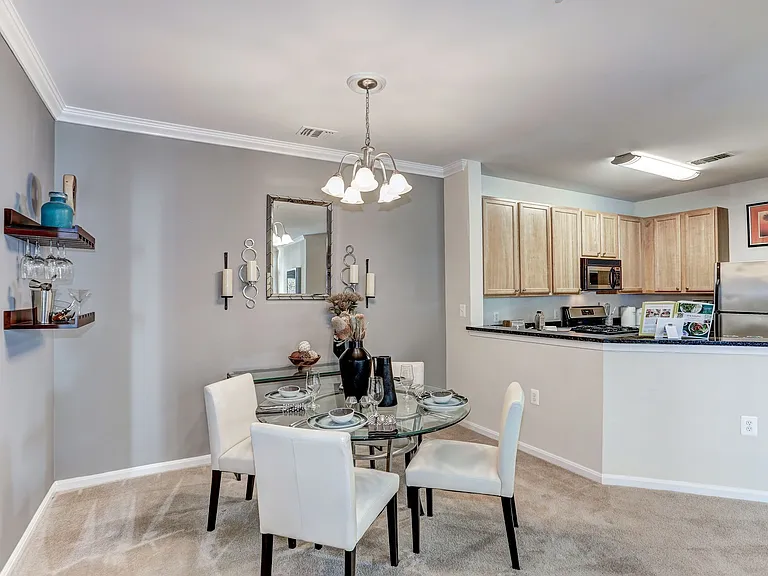 Dining Room And Breakfast Bar