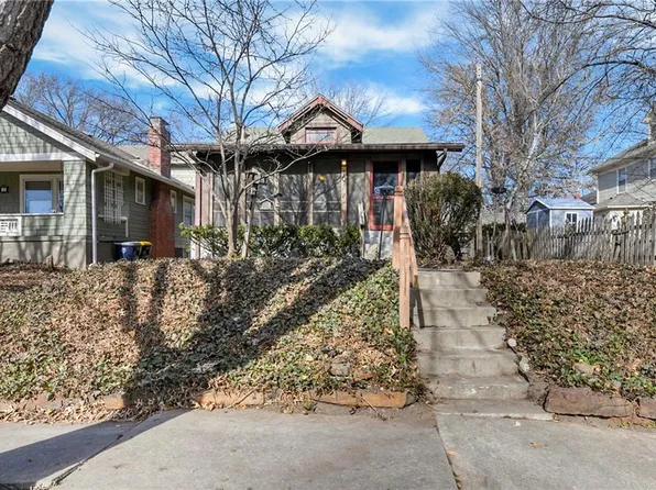 10 W 74th St, Kansas City, MO 64114