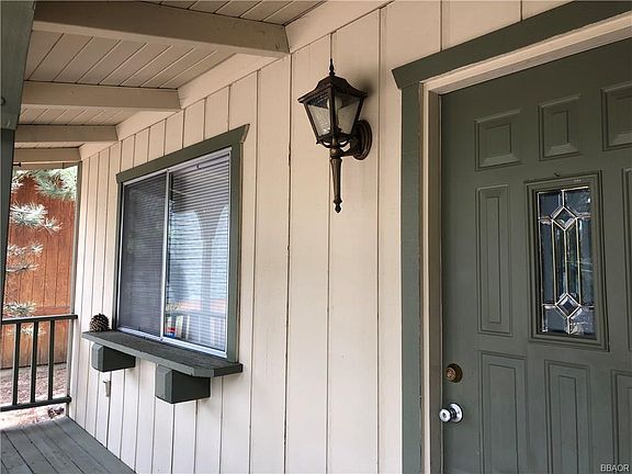 3rd image of 158 Imperial Ave