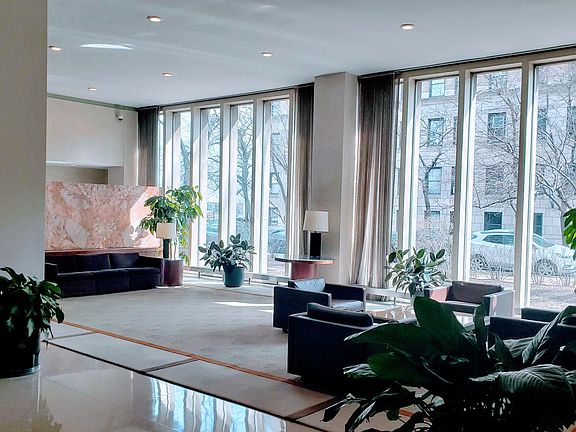 2nd image of 3550 N Lake Shore Dr APT 1903