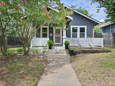 404 W 37th St, Austin, TX, 78705