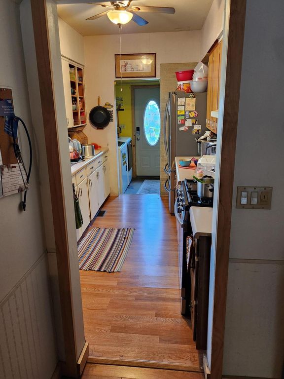 103 E Telegraph St, Dowagiac, MI - View 3