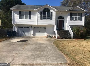 1712 Wynfield Ln, Auburn, GA