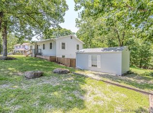63 Helms St, Camdenton, MO 65020