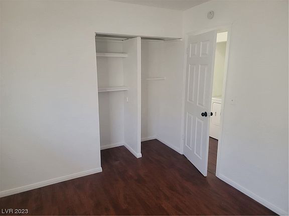 5th image of 3941 Espanita Ave
