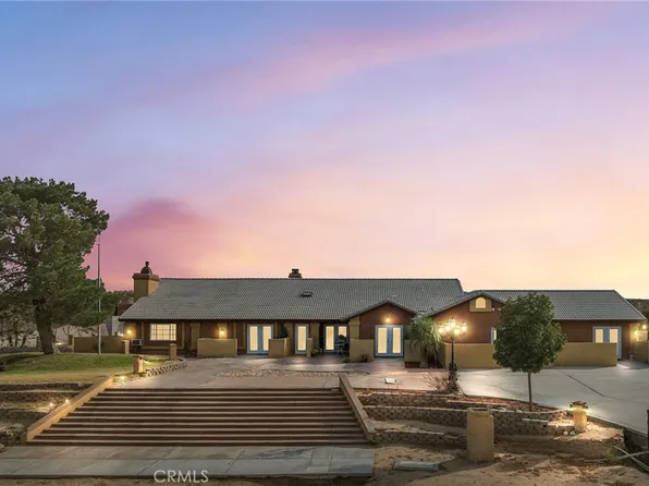 13801 Shadow Mountain Rd, Helendale, CA 92342