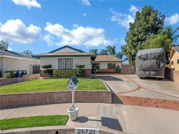 26721 Diaz Dr, Santa Clarita, CA 91350