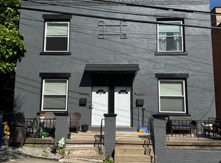 352 Maple Ter Floor 2, Pittsburgh, PA 15211