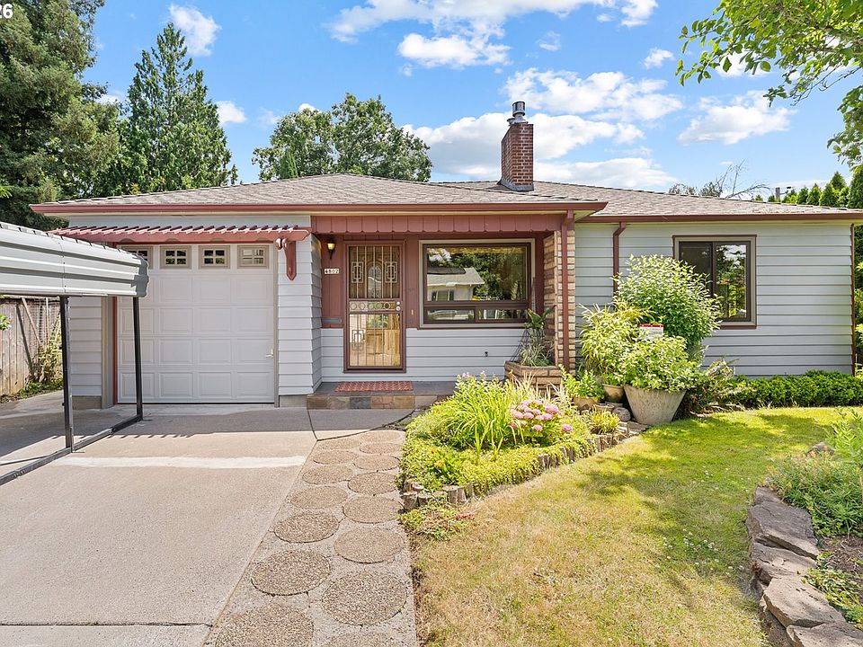 1st image of 4802 SE 51st Ave