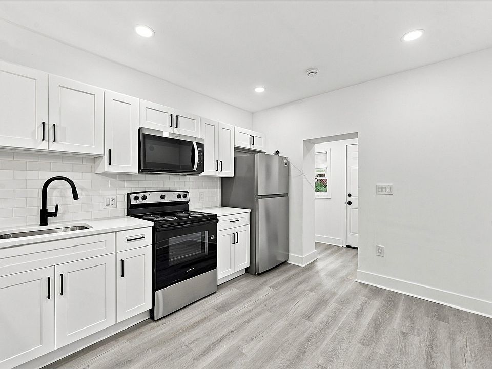 1st image of 5729 Hadfield St #1