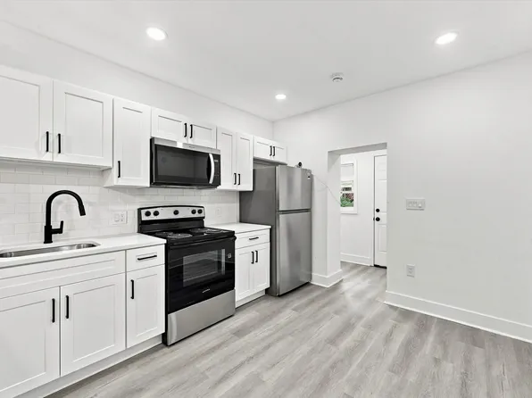 5729 Hadfield St #4, Philadelphia, PA 19143