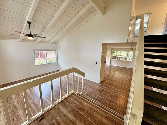 5th image of 981 Wainiha St