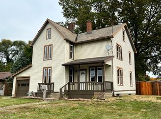 409 S Fairview Ave, Dover, OH 44622