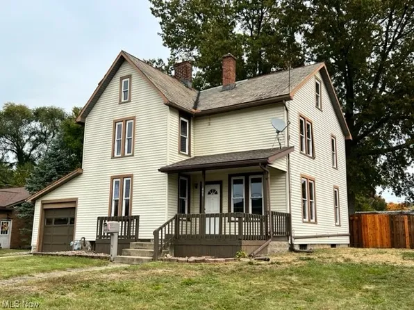 409 S Fairview Ave, Dover, OH 44622