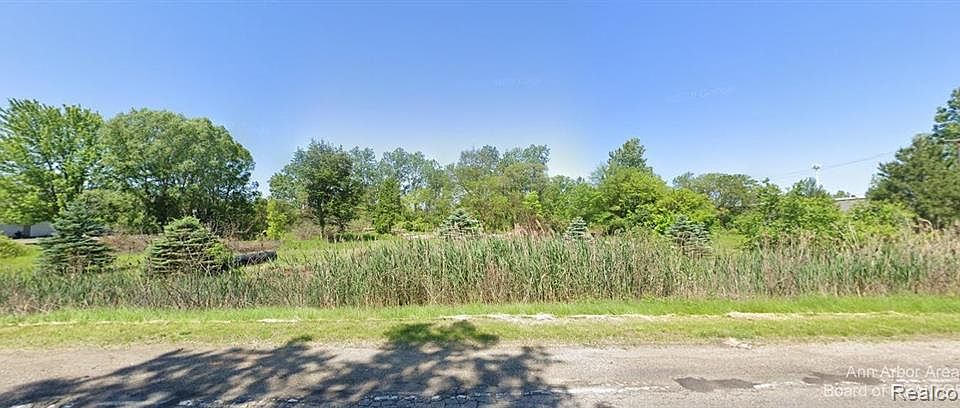 2nd image of 6480 Rawsonville Rd