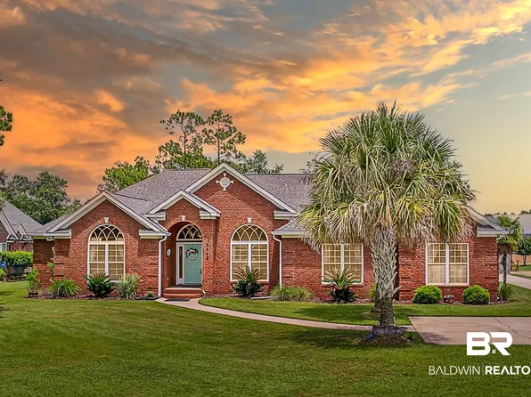 8402 Heron Dr, Foley, AL 36535