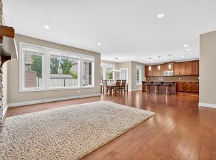 2121 90a St SW, Edmonton, AB T6X0P4