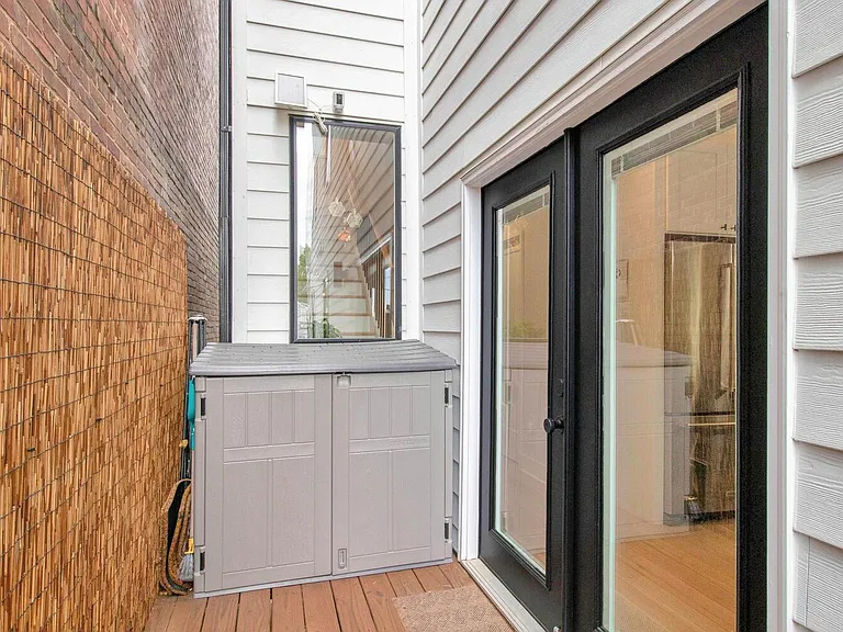 1151 Oates St NE #2 — Photo 36