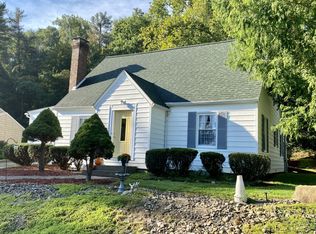 34 Holcomb Hill Rd, Gallipolis, OH 45631